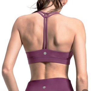 Queenie Ke Double-T Back Yoga Sports Bra
